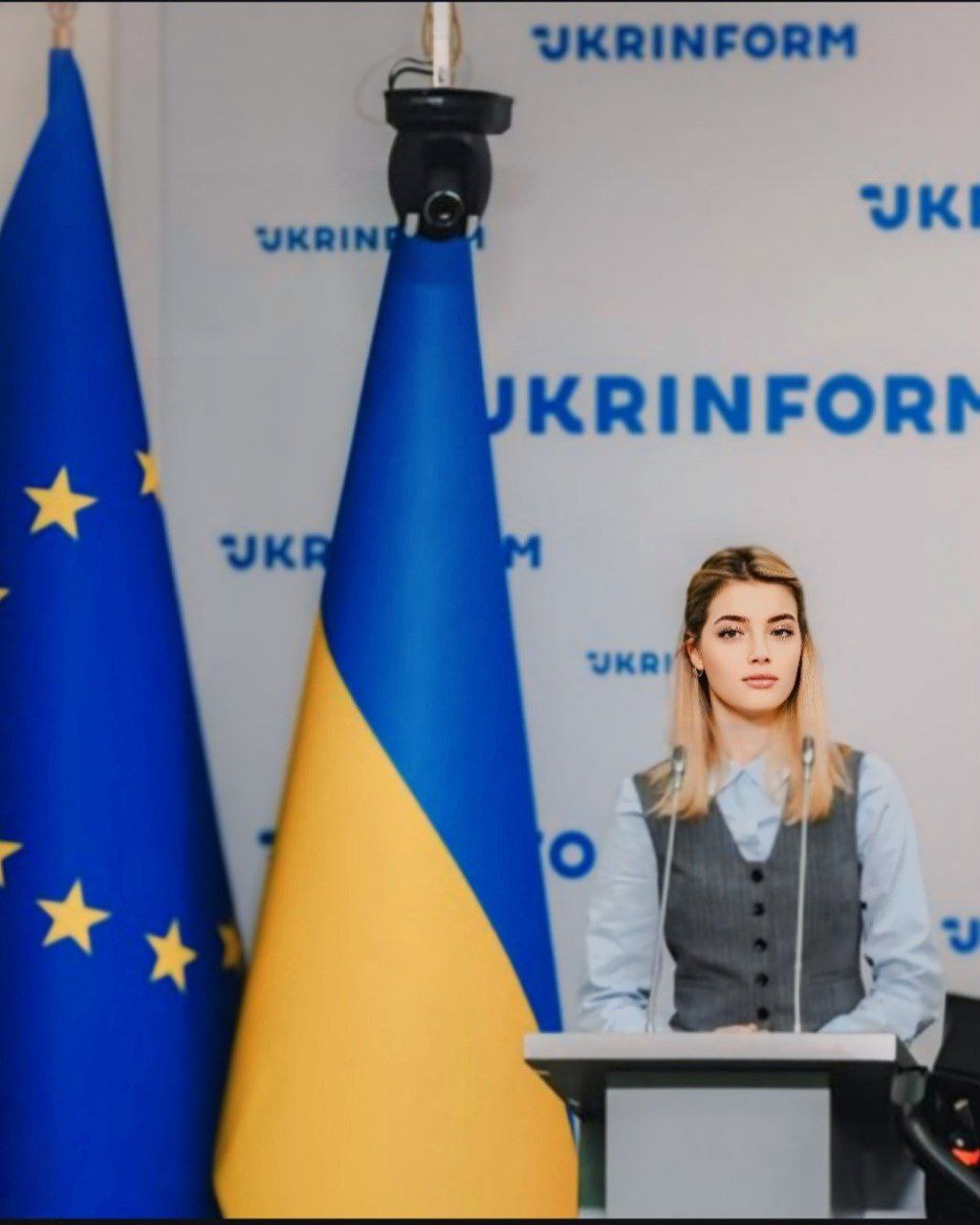 Діана Славінська (Насипанна)